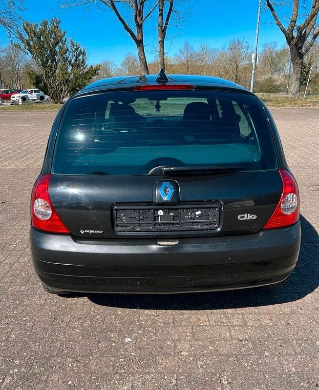 Gebraucht Renault Clio II 75 PS (55 kW) 2004 Schwarz Limousine