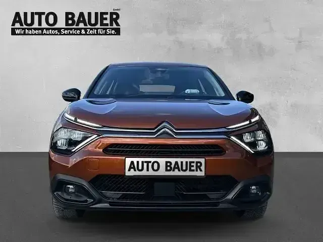 Brugt Citroën e-C4 Feel 100 kW (136 HK) 2022 Orange Sedan