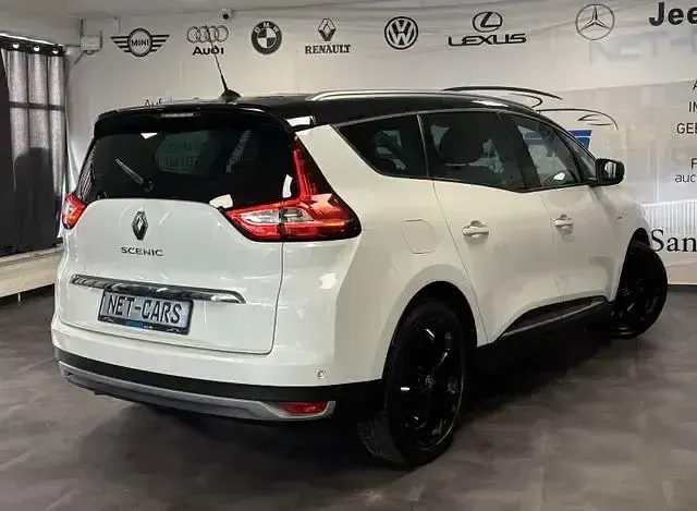 Gebraucht Renault Grand Scénic IV Bose Edition 159 PS (116 kW) 2020 Weiß Van / Kleinbus