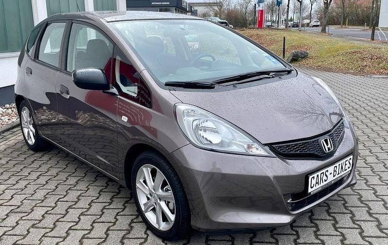 Gebraucht Honda Jazz S Cool 90 PS (66 kW) 2014 Braun Kleinwagen