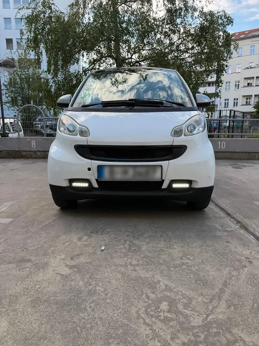 Gebraucht Smart ForTwo Cabrio 71 PS (52 kW) 2010 Weiß Cabrio