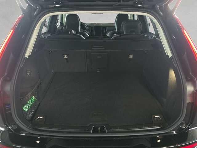 Gebraucht Volvo XC60 184 PS (135 kW) 2024 SUV