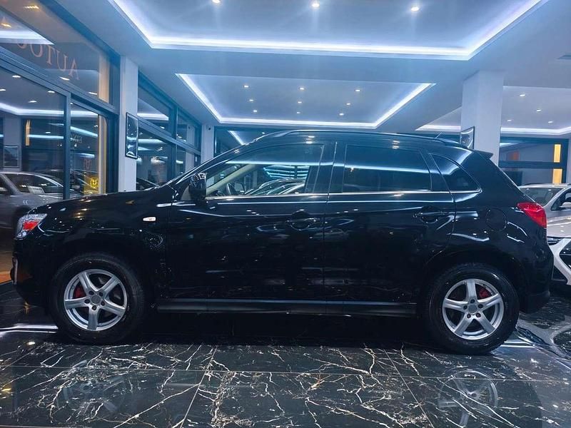 Schwarz Gebraucht 2015 Mitsubishi ASX Instyle SUV | 11.490 € (Fairer Preis) - Bild 1/4