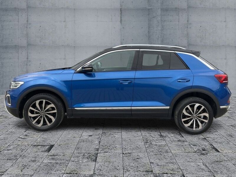 Gebraucht VW T-Roc Style 110 PS (80 kW) 2023 Blau SUV