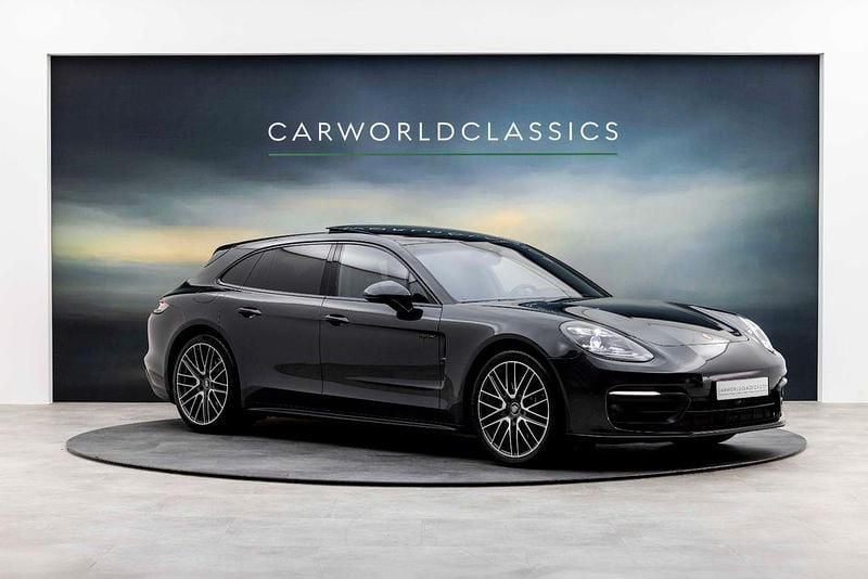 Grau Gebraucht 2024 Porsche Panamera S E-Hybrid Sport Turismo Limousine | 99.950 € (Teuer) - Bild 1/4