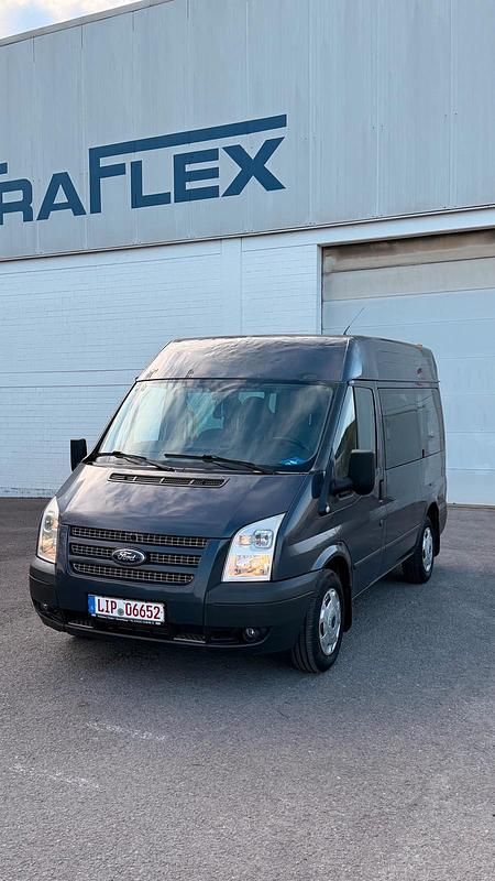 Gebraucht Ford Transit Trend 125 PS (91 kW) 2013 Blau Van