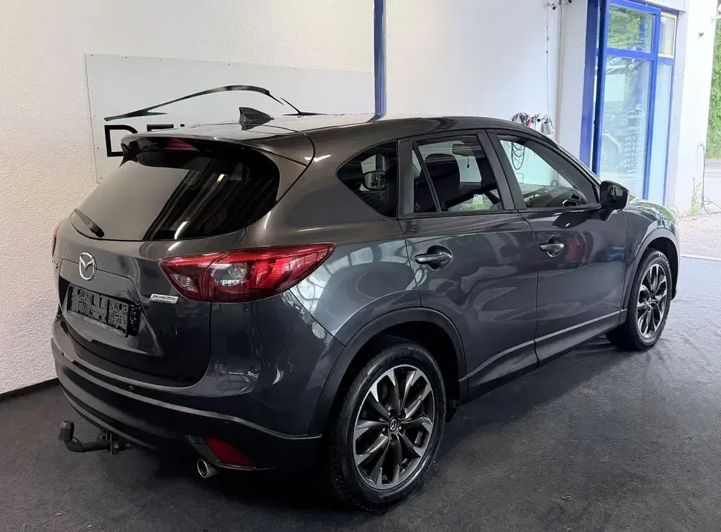 Second-hand Mazda CX-5 Exclusive-Line 150 CP (110 kW) 2016 Gri SUV