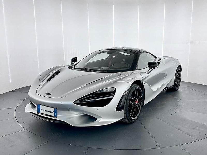 Neu McLaren 750S 751 PS (552 kW) 2026 Silber Coupé