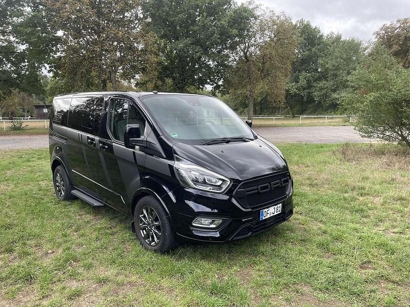 Gebraucht 2018 Ford Tourneo Custom Titanium Van / Kleinbus | 40.000 € (Teuer) - Bild 1/4