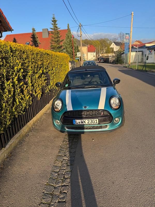 Gebraucht Mini Cooper Cabriolet 136 PS (100 kW) 2020 Grün Cabrio