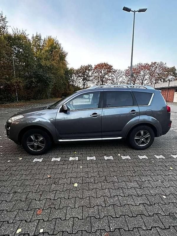 Gebraucht Peugeot 4007 Active 156 PS (114 kW) 2011 Grau SUV