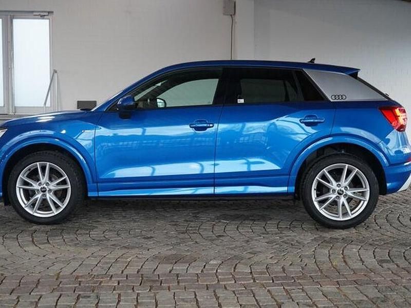 Gebraucht Audi Q2 S-Line 150 PS (110 kW) 2020 Blau SUV