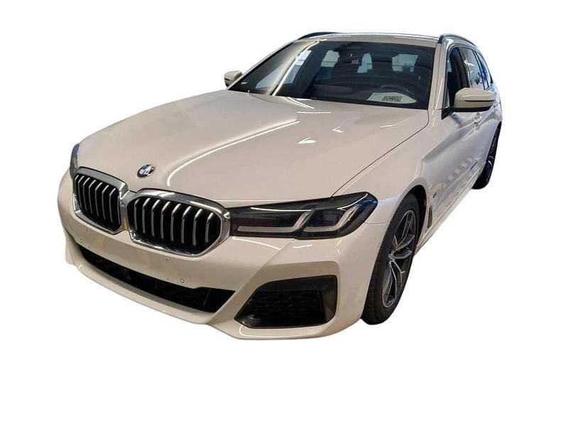 Weiß Gebraucht 2022 BMW 530 M Sport Limousine | 28.900 € (Superpreis) - Bild 1/4