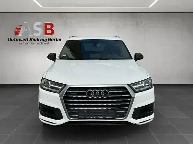Używany Audi Q7 S-Line 272 KM (200 kW) 2016 Biały SUV
