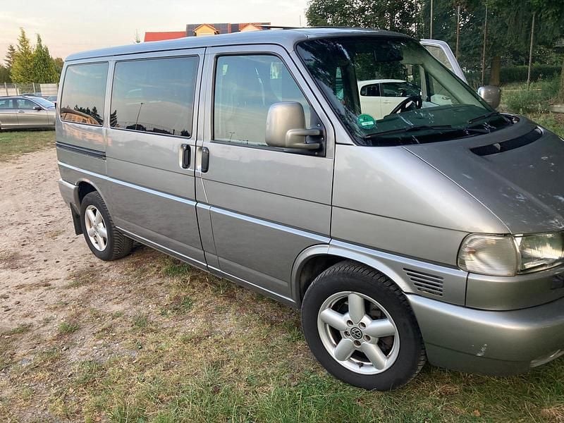 Usata VW T4 150 CV (110 kW) 2000 Argento Furgone