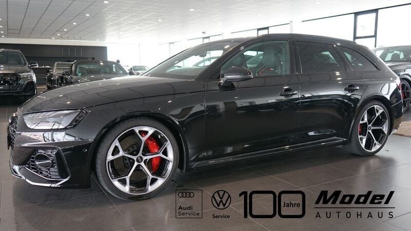 Mythosschwarz metallic Gebraucht 2024 Audi RS4 Competition Kombi | 89.900 € (Fairer Preis) - Bild 1/4