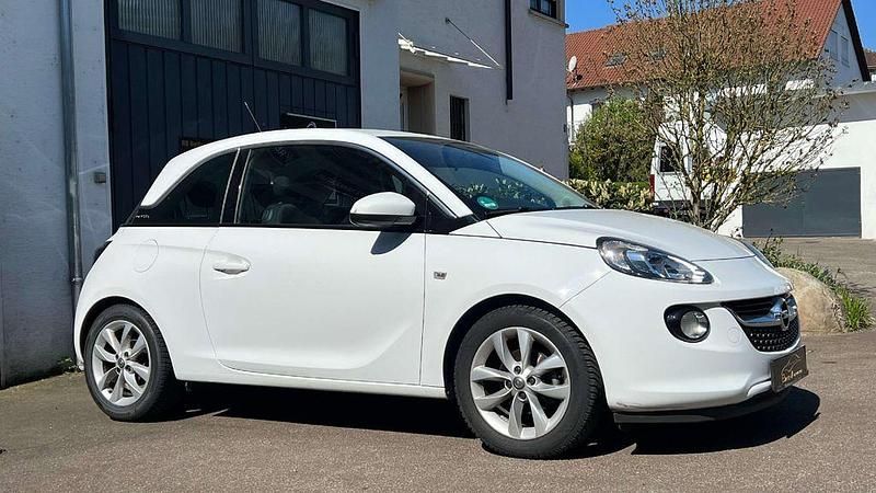 Second-hand Opel Adam 69 CP (50 kW) 2019 Alb Hatchback