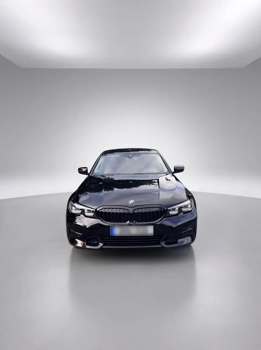 Gebraucht BMW 318 156 PS (114 kW) 2022 Schwarz Limousine