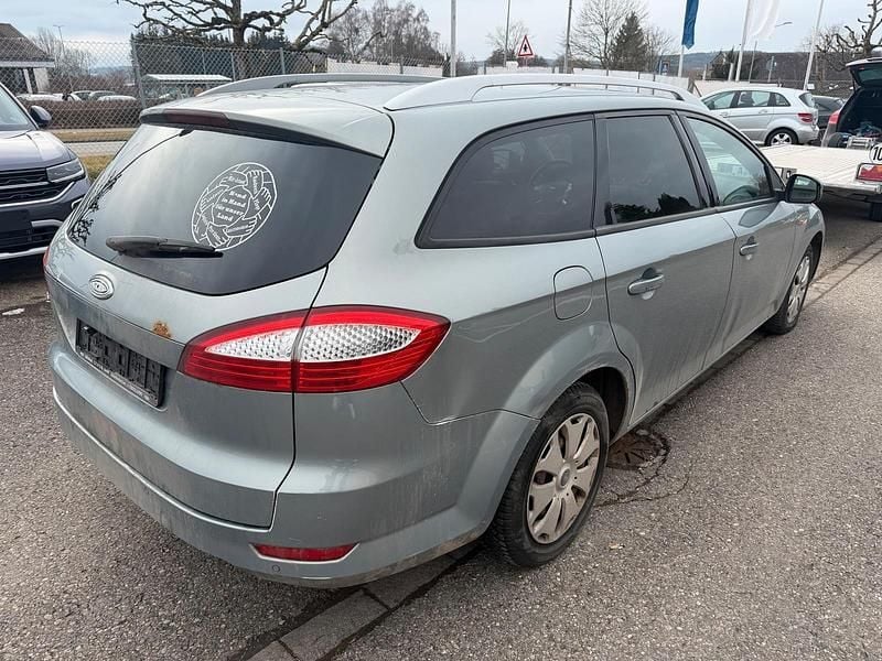Gebraucht Ford Mondeo 125 PS (91 kW) 2008 Grau Kombi