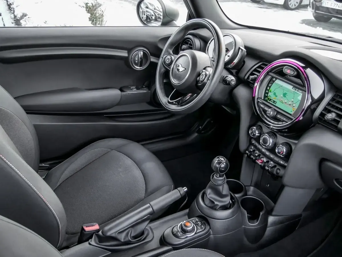 Gebraucht Mini ONE 102 PS (75 kW) 2018 Schwarz Kleinwagen