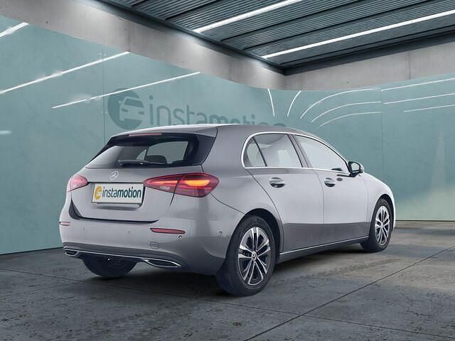 Gebraucht Mercedes A180 Progressive 136 PS (100 kW) 2024 Grau Limousine