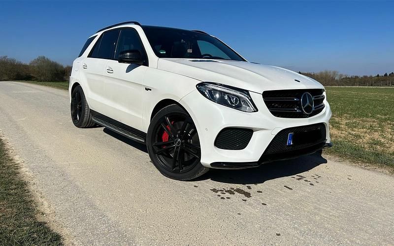 Weiß Gebraucht 2017 Mercedes GLE43 AMG AMG SUV | 29.999 € (Superpreis) - Bild 1/4