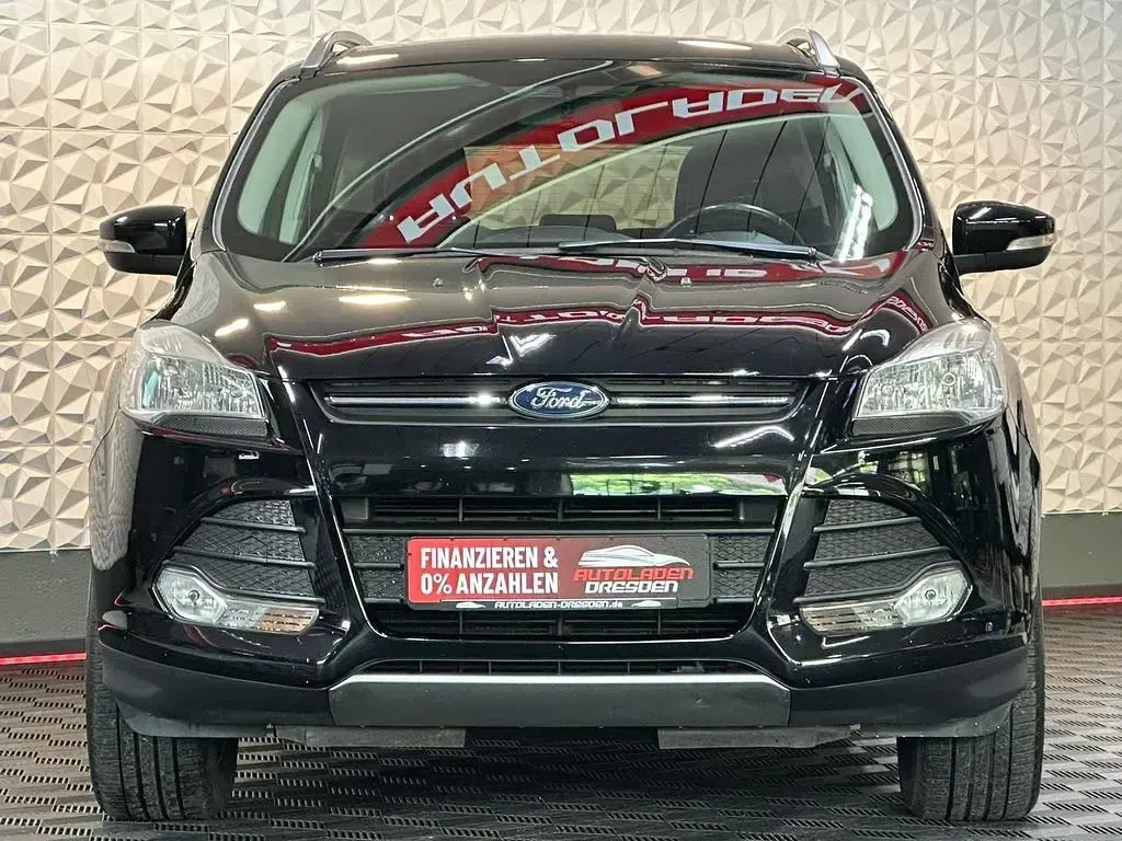 Używany Ford Kuga 150 KM (110 kW) 2016 Czarny SUV