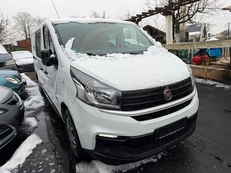 Gebraucht Fiat Talento 125 PS (91 kW) 2018 Weiß Van / Kleinbus