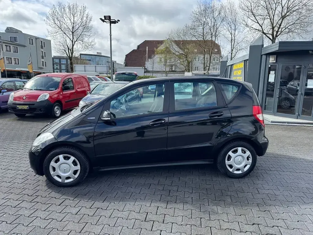 Gebraucht Mercedes A160 95 PS (69 kW) 2010 Schwarz Van / Kleinbus