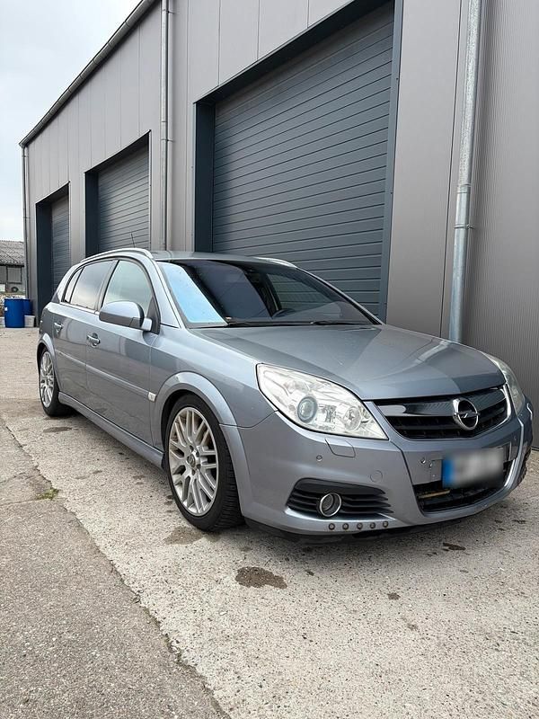 Gebraucht Opel Signum 150 PS (110 kW) 2007 Silber Kleinwagen