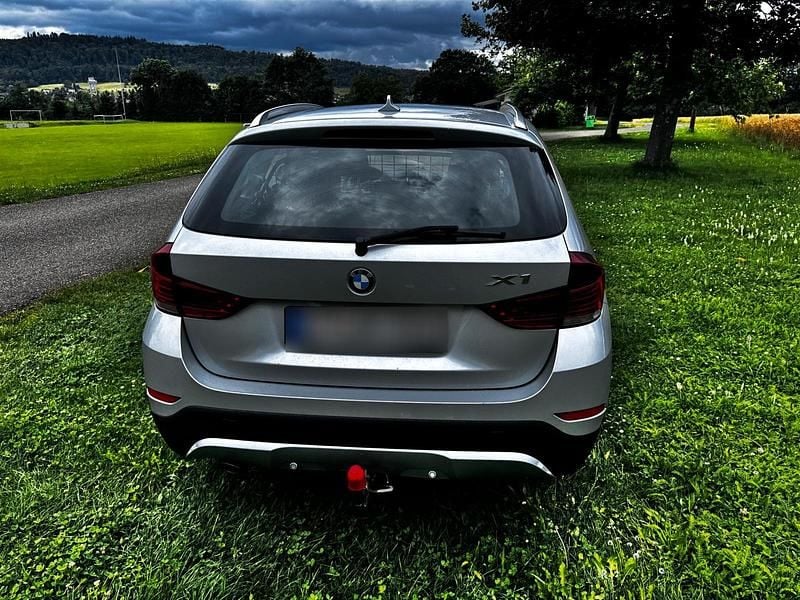 Gebraucht BMW X1 184 PS (135 kW) 2013 Silber SUV