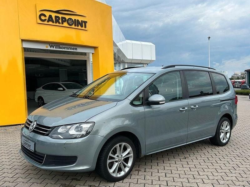 Grau Gebraucht 2011 VW Sharan Trendline Van / Kleinbus | 9.990 € (Fairer Preis) - Bild 1/4