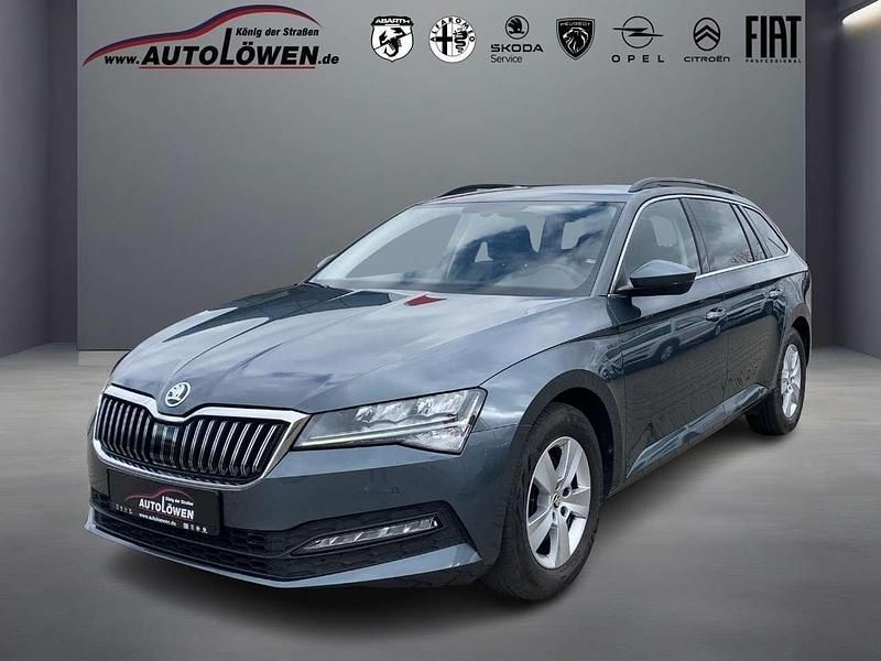 Grau Gebraucht 2021 Skoda Superb Ambition Kombi | 21.750 € (Fairer Preis) - Bild 1/4