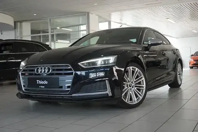 Gebraucht Audi S5 Sportback Ambiente 347 PS (255 kW) 2020 Brillantschwarz Kleinwagen