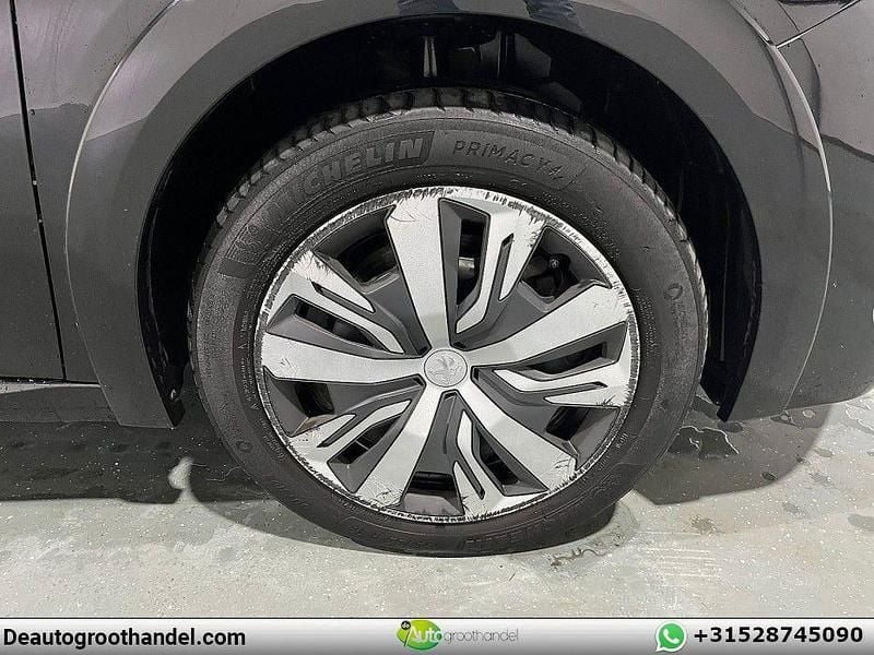 Gebraucht Peugeot e-208 Active 100 kW (136 PS) 2020 Schwarz Kleinwagen