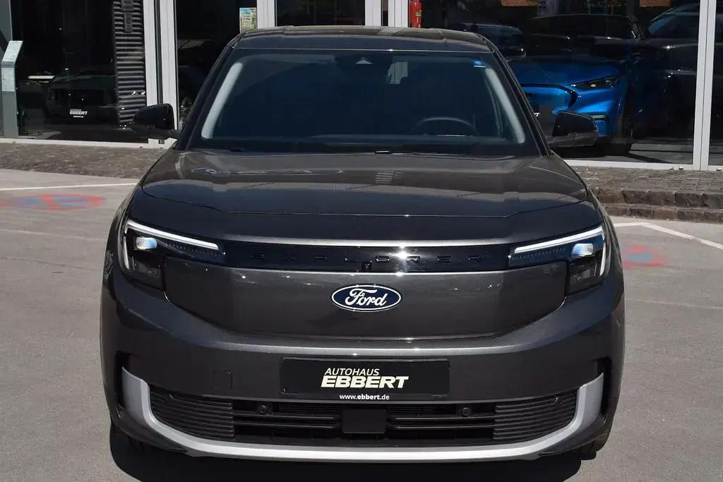 Nouvelle Ford Explorer Premium 125 kW (170 ch) 2026 Gris SUV