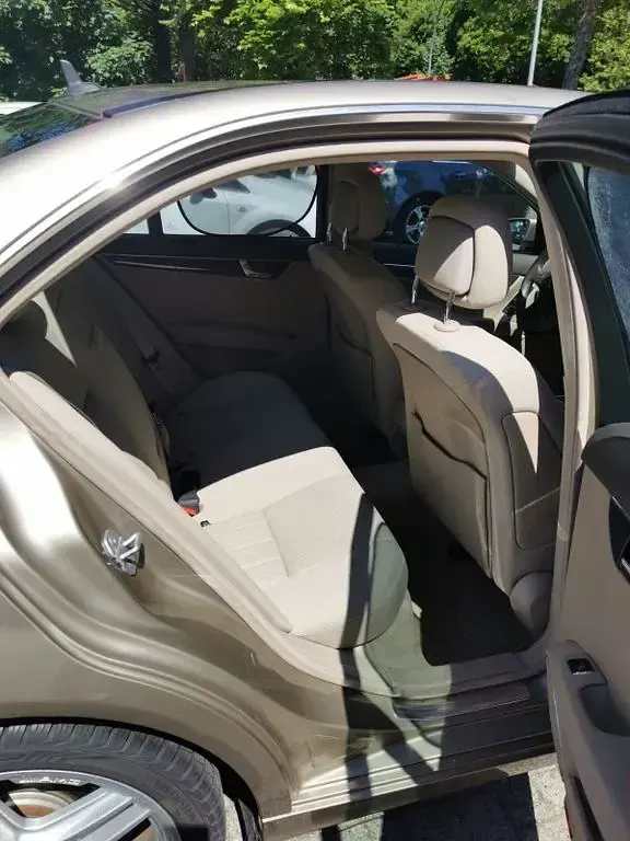 Gebraucht Mercedes C250 204 PS (150 kW) 2010 Beige Limousine