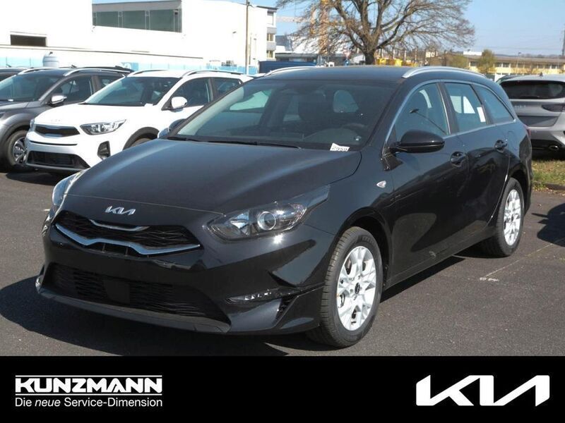 Zilinaschwarz metallic Neu 2025 Kia Ceed Sportswagon Vision Kombi | 25.879 € (Fairer Preis) - Bild 1/4