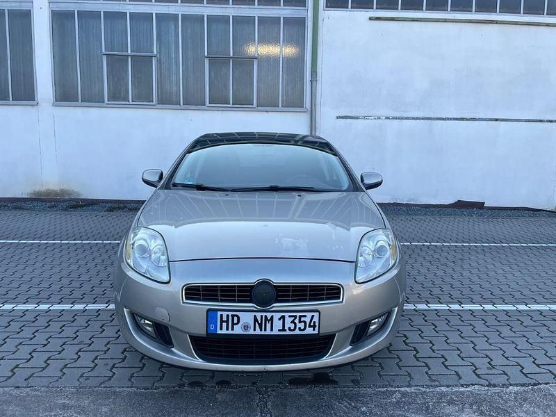 Gebraucht Fiat Bravo Dynamic 90 PS (66 kW) 2007 Gelb Kleinwagen