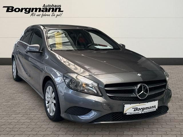Gebraucht Mercedes 200 156 PS (114 kW) 2014 Grau Limousine