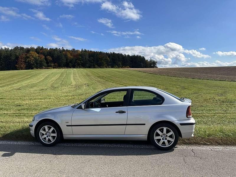 Gebraucht BMW 316 Compact 116 PS (85 kW) 2003 Grau Kleinwagen