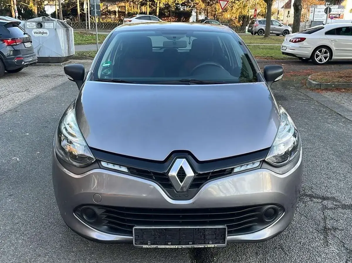 Gebraucht Renault Clio Expression 73 PS (53 kW) 2015 Grau cassiopee Kleinwagen