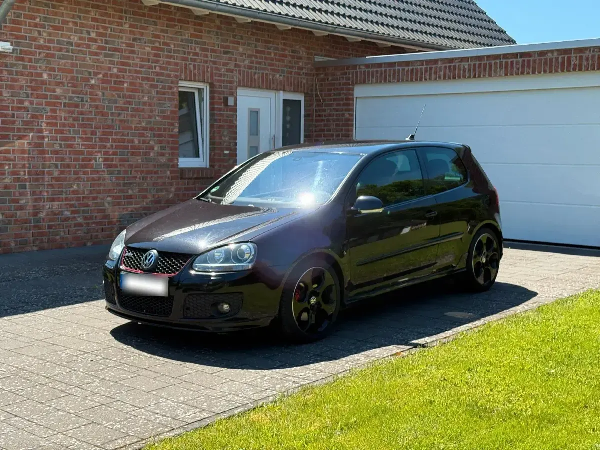 Gebraucht VW Golf V Edition 230 PS (169 kW) 2007 Schwarz Limousine