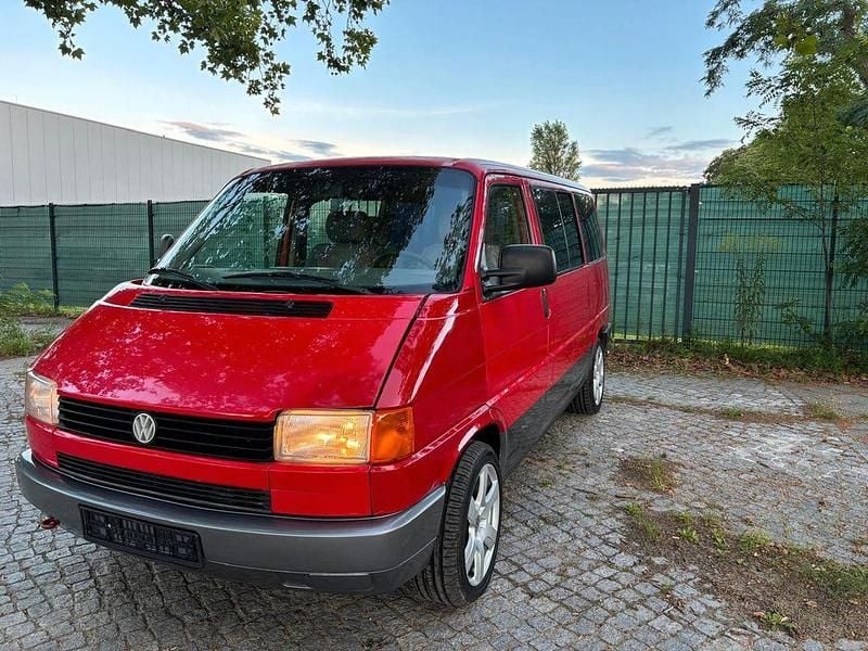Rot Gebraucht 1993 VW T4 Van | 7.900 € - Bild 1/4