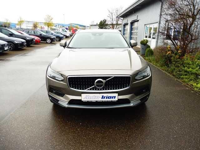 Gebraucht Volvo V90 CC Pro 145 PS (106 kW) 2020 Kombi