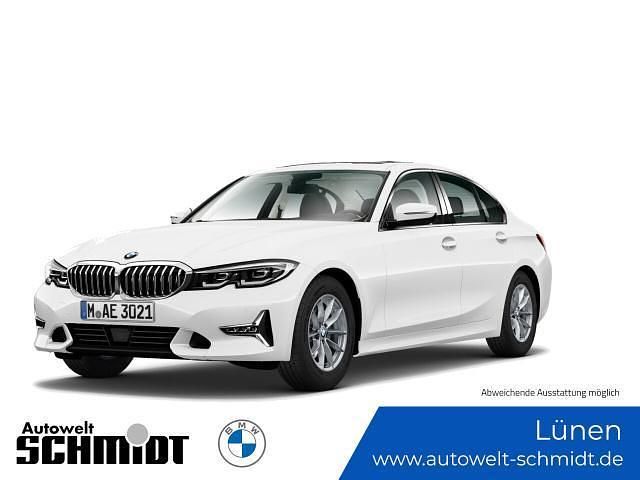 Alpinweiß uni Gebraucht 2021 BMW 320 Sport Line | 29.790 € (Fairer Preis) - Bild 1/4