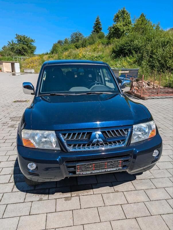 Blau Gebraucht 2003 Mitsubishi Pajero SUV | 5.950 € (Fairer Preis) - Bild 1/4