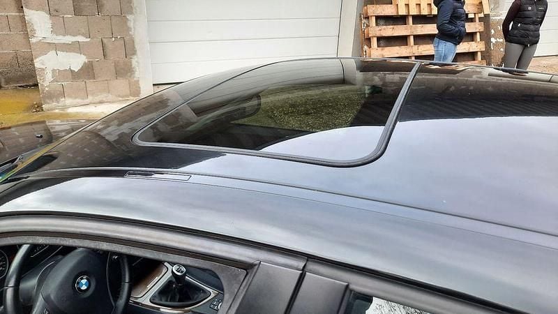 Gebraucht BMW 116 122 PS (89 kW) 2011 Schwarz Kleinwagen