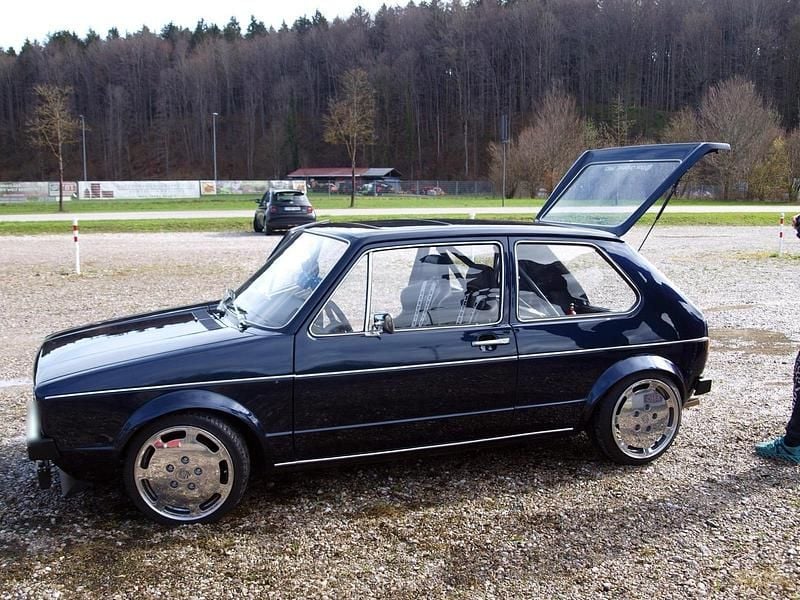 Gebraucht VW Golf GTI 160 PS (117 kW) 1983 Blau Coupé