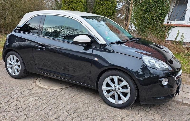 Second-hand Opel Adam 87 CP (63 kW) 2015 Negru Hatchback